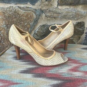 UNISA CM. BOULEVRD Snake Skin design heel